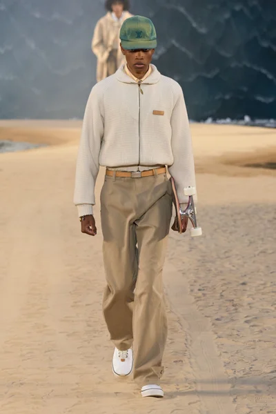 Look 44